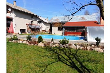 Slovākija Privát Partizánska Ľupča, Eksterjers